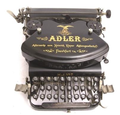 Adler 7, vista frontal