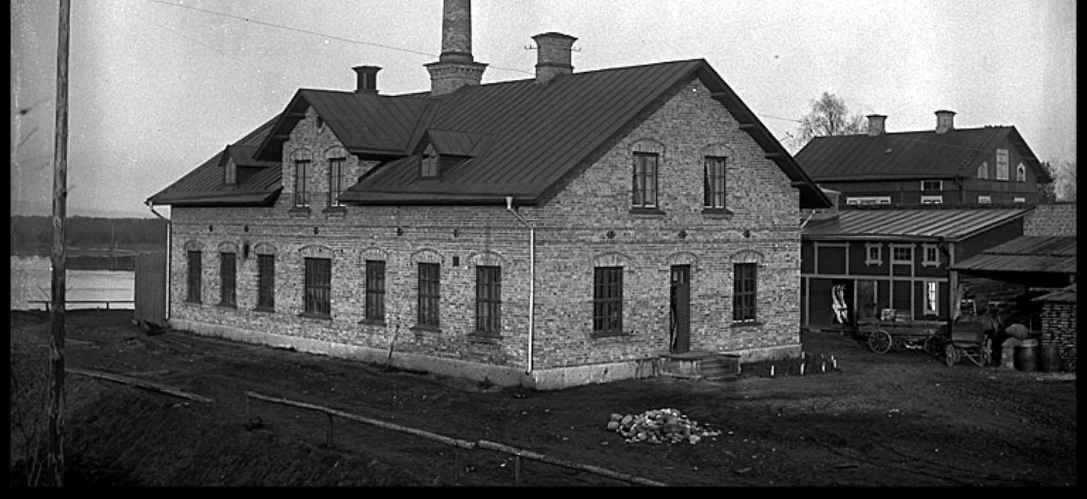 Edifici històric de Mattsons Järn vist des de Vasagatan